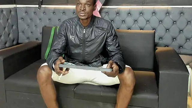 Terrance z online show from 10/10/25, 06:07