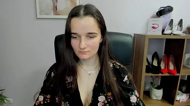 KateDelight online show from 11/30/25, 02:32