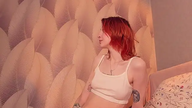 Snapshot of CrystalRey chatting on 02/24/25, 05:00 CrystalRey online show from 02/24/25, 05:00