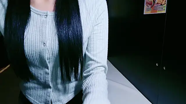 sayaka xo online show from 12/11/24, 10:03