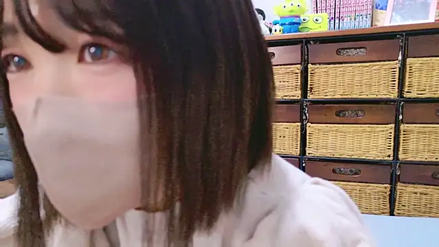 Snapshot of Minami_San chatting on 01/02/25, 06:01 Minami San online show from 01/02/25, 06:01