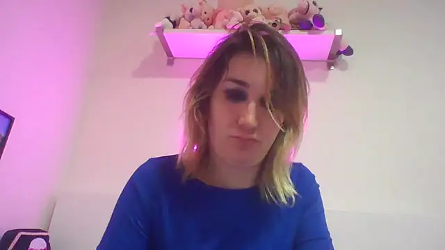 Icy  Diamond online show from 10/20/25, 04:18