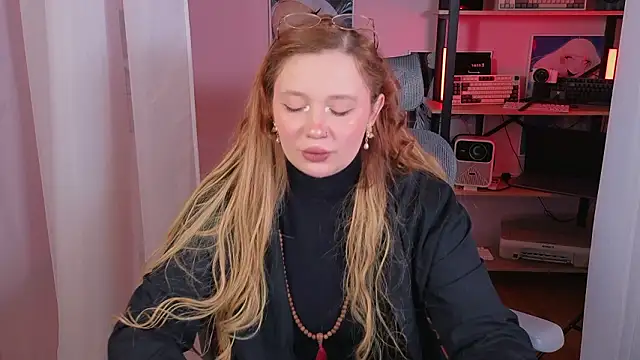 carolina elf online show from 03/05/26, 05:14