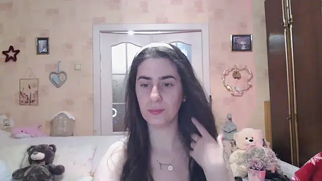 INELIKA online show from 11/13/25, 07:57