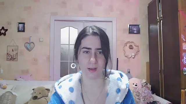 INELIKA online show from 11/30/25, 09:08