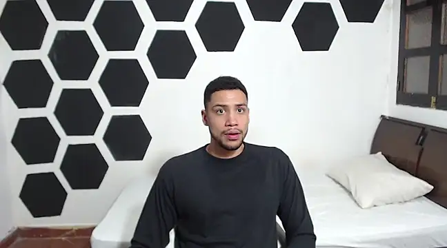 Jhors  Collens online show from 01/22/25, 08:40