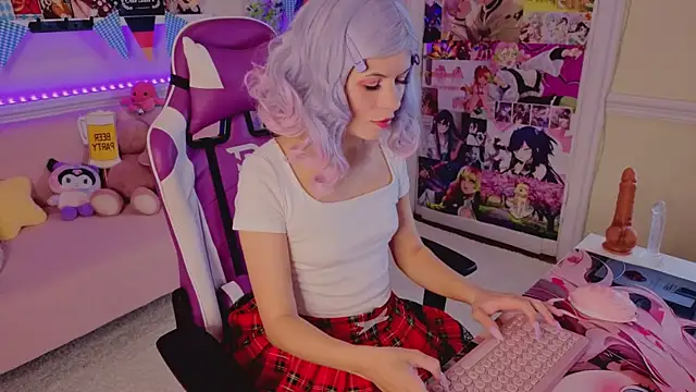 Snapshot of Katya_Zaitseva chatting on 09/23/25, 07:06 Katya Zaitseva online show from 09/23/25, 07:06