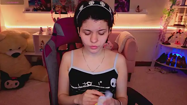 Katya Zaitseva online show from 04/18/26, 12:31