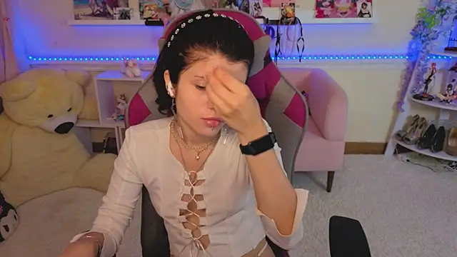 Snapshot of Katya_Zaitseva chatting on 07/10/26, 06:43 Katya Zaitseva online show from 07/10/26, 06:43