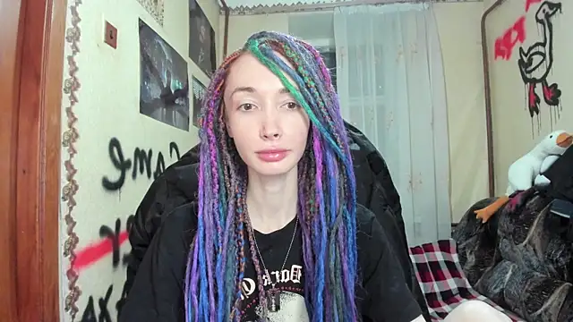 Snapshot of Roxy_Silver chatting on 12/05/24, 08:11 Roxy Silver online show from 12/05/24, 08:11