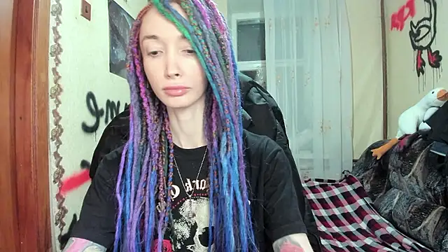 Snapshot of Roxy_Silver chatting on 12/05/24, 11:18 Roxy Silver online show from 12/05/24, 11:18