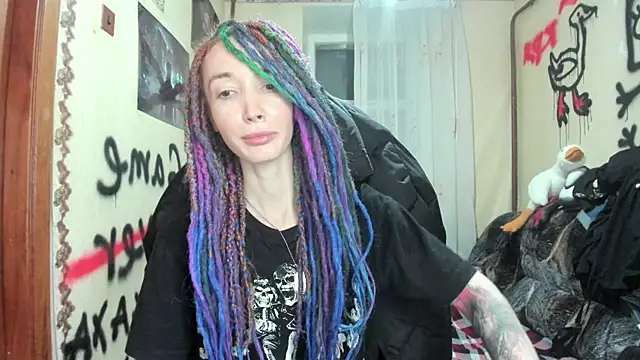 Snapshot of Roxy_Silver chatting on 12/26/24, 01:07 Roxy Silver online show from 12/26/24, 01:07