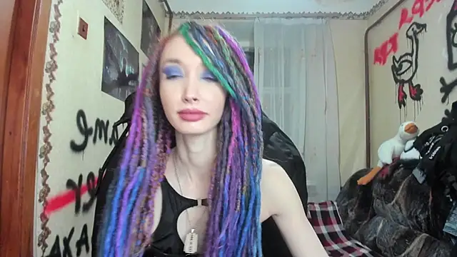 Snapshot of Roxy_Silver chatting on 12/29/24, 07:22 Roxy Silver online show from 12/29/24, 07:22