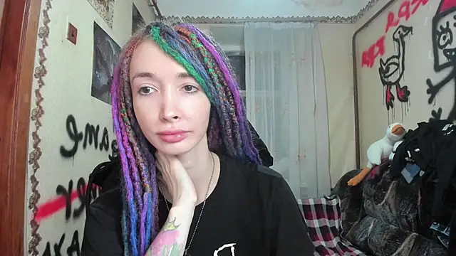 Snapshot of Roxy_Silver chatting on 12/30/24, 07:42 Roxy Silver online show from 12/30/24, 07:42