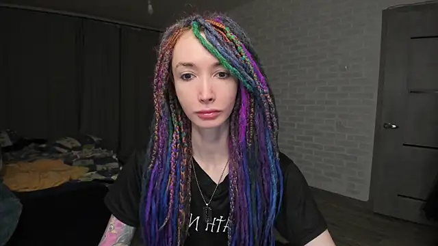 Snapshot of Roxy_Silver chatting on 01/10/25, 08:15 Roxy Silver online show from 01/10/25, 08:15