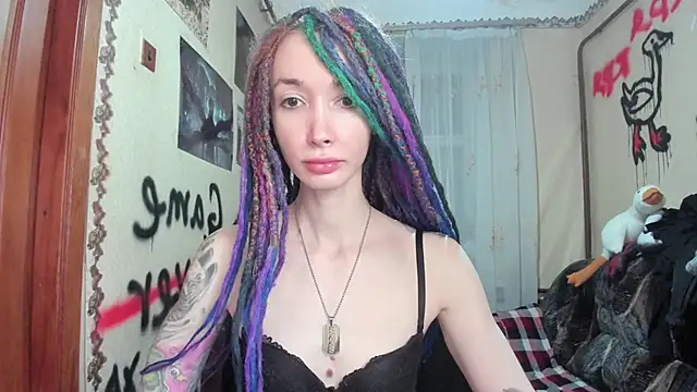 Snapshot of Roxy_Silver chatting on 01/22/25, 08:49 Roxy Silver online show from 01/22/25, 08:49