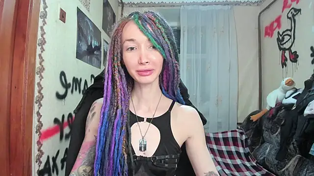 Snapshot of Roxy_Silver chatting on 01/24/25, 11:34 Roxy Silver online show from 01/24/25, 11:34