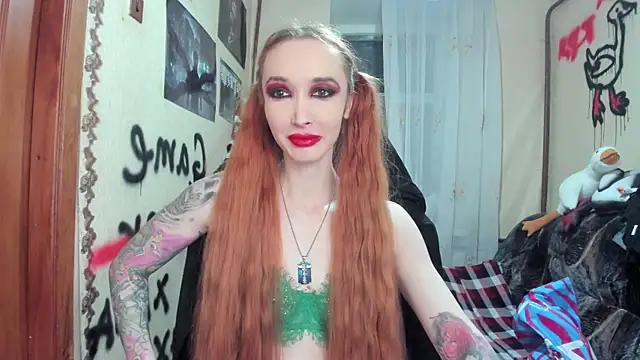 Snapshot of Roxy_Silver chatting on 02/20/25, 09:53 Roxy Silver online show from 02/20/25, 09:53