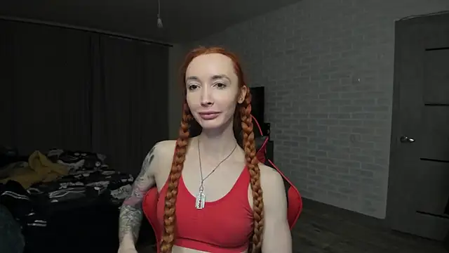 Snapshot of Roxy_Silver chatting on 03/14/25, 01:16 Roxy Silver online show from 03/14/25, 01:16