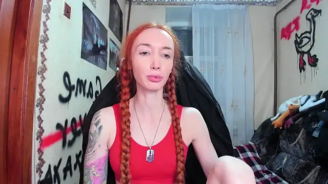 Snapshot of Roxy_Silver chatting on 03/20/25, 11:45 Roxy Silver online show from 03/20/25, 11:45