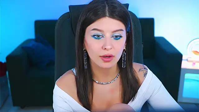 NicoleMun online show from 02/25/25, 08:51