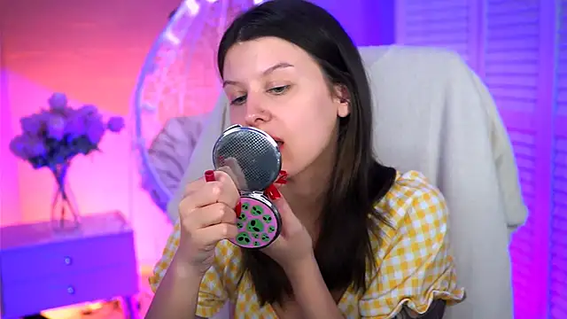 NicoleMun online show from 03/13/25, 12:46