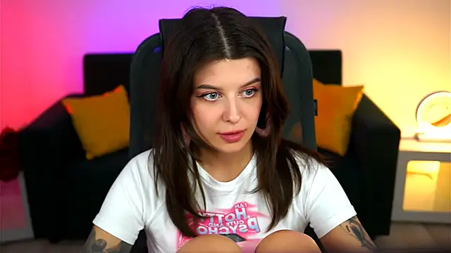 NicoleMun online show from 03/16/25, 12:33