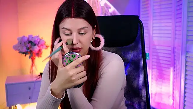 NicoleMun online show from 04/08/26, 08:31