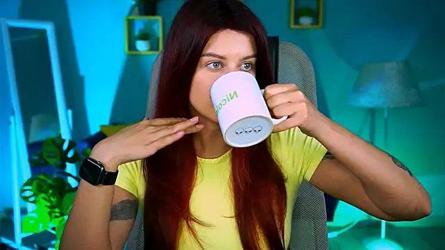 NicoleMun online show from 05/31/26, 04:36