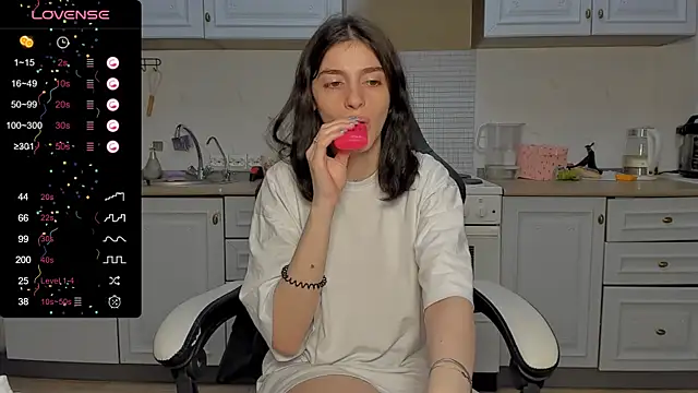 broosnica1 online show from 02/22/25, 06:41