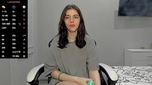 broosnica1 online show from 09/17/25, 06:15