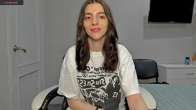 broosnica1 online show from 12/22/25, 06:54