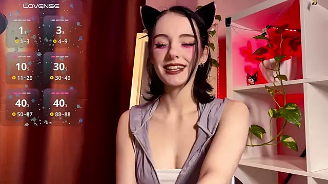 Alice Succuby online show from 02/13/25, 07:21