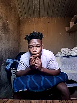 Snapshot of Kennedy89 chatting on 10/13/25, 11:32 Kennedy89 online show from 10/13/25, 11:32