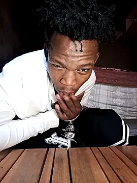 Snapshot of Kennedy89 chatting on 10/18/25, 02:40 Kennedy89 online show from 10/18/25, 02:40