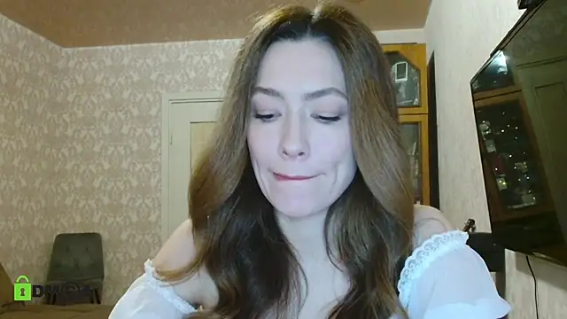 Snapshot of alicia_spicy chatting on 01/10/25, 04:22 alicia spicy online show from 01/10/25, 04:22