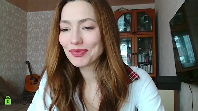 Snapshot of alicia_spicy chatting on 01/12/25, 10:34 alicia spicy online show from 01/12/25, 10:34