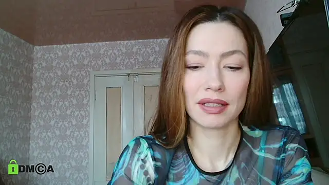 Snapshot of alicia_spicy chatting on 02/20/25, 04:28 alicia spicy online show from 02/20/25, 04:28