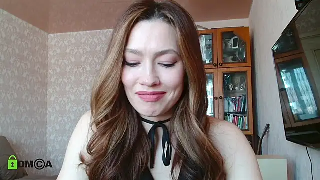 Snapshot of alicia_spicy chatting on 02/25/25, 04:14 alicia spicy online show from 02/25/25, 04:14