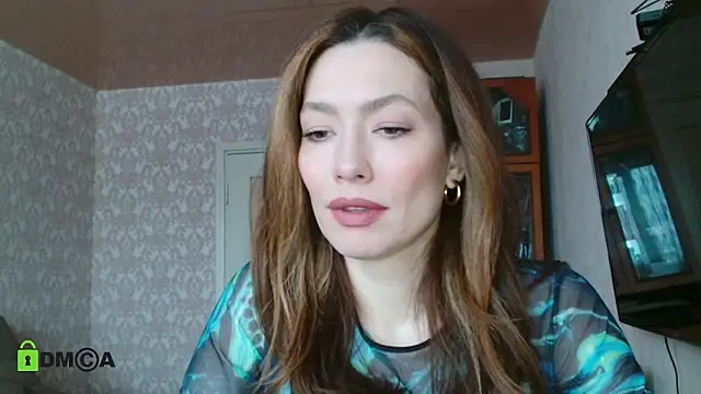 Snapshot of alicia_spicy chatting on 02/27/25, 04:09 alicia spicy online show from 02/27/25, 04:09
