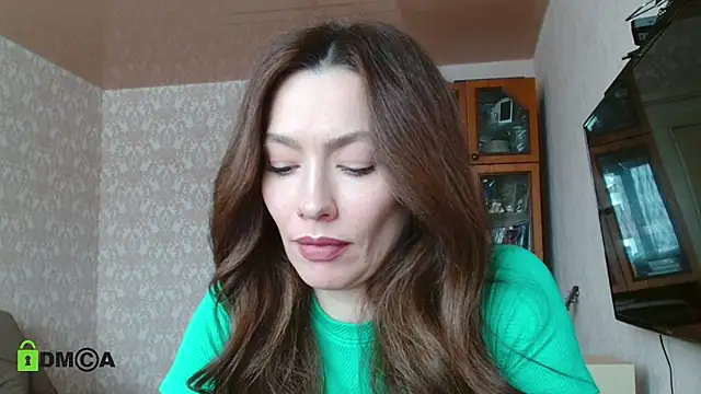 Snapshot of alicia_spicy chatting on 02/28/25, 07:37 alicia spicy online show from 02/28/25, 07:37