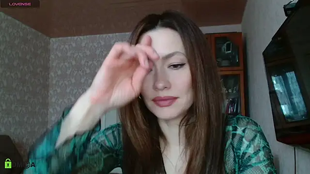 Snapshot of alicia_spicy chatting on 03/14/25, 04:10 alicia spicy online show from 03/14/25, 04:10