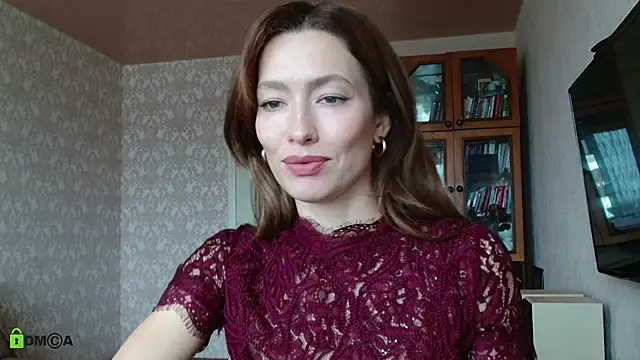 Snapshot of alicia_spicy chatting on 09/15/25, 05:18 alicia spicy online show from 09/15/25, 05:18