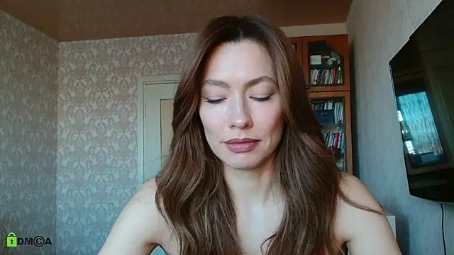 Snapshot of alicia_spicy chatting on 10/09/25, 04:54 alicia spicy online show from 10/09/25, 04:54