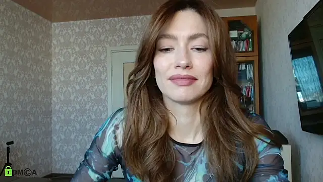 Snapshot of alicia_spicy chatting on 10/13/25, 05:18 alicia spicy online show from 10/13/25, 05:18