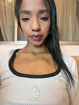 xenia golden online show from 04/15/26, 10:33