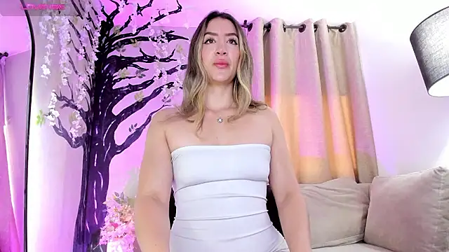  AlejaCruz  online show from 03/01/26, 12:07