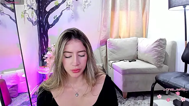  AlejaCruz  online show from 03/27/26, 07:02