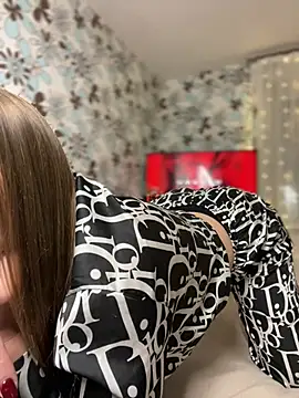 adel secret online show from 02/24/25, 08:36