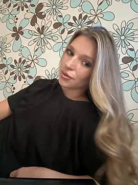 adel secret online show from 09/17/25, 11:45